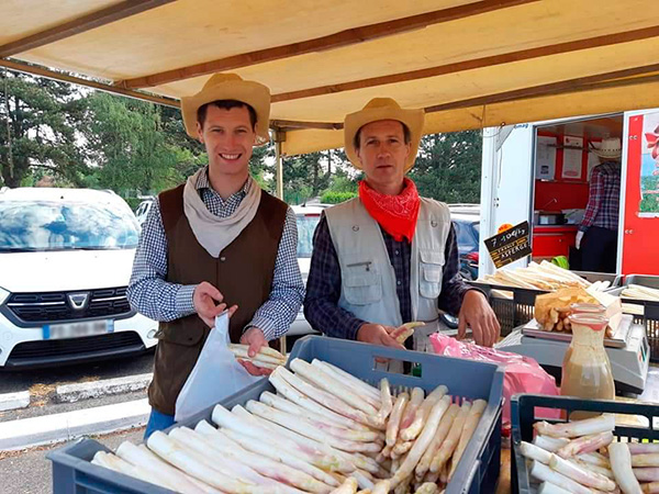 Asperge du Vimeu à Embreville MR DELIGNIERES